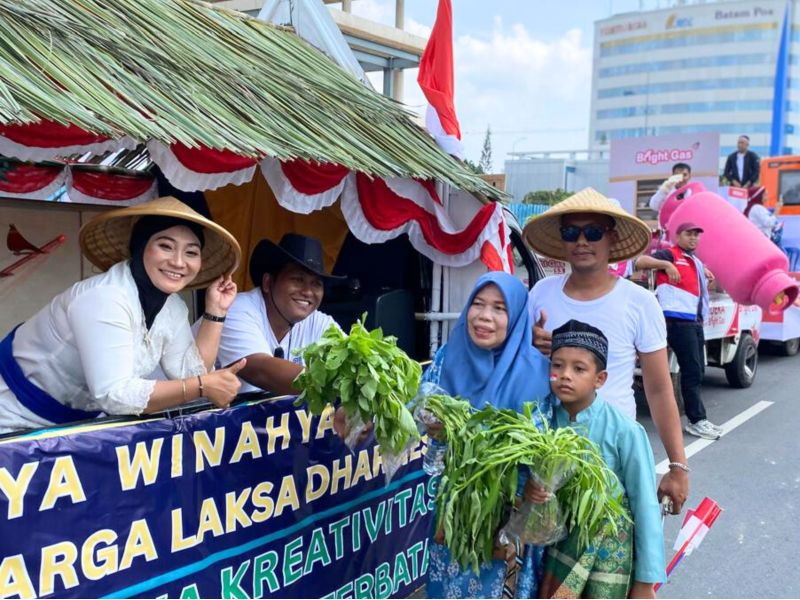 Rutan Batam Antusias Ikuti Pawai Pembangunan Sambut HUT RI ke 80